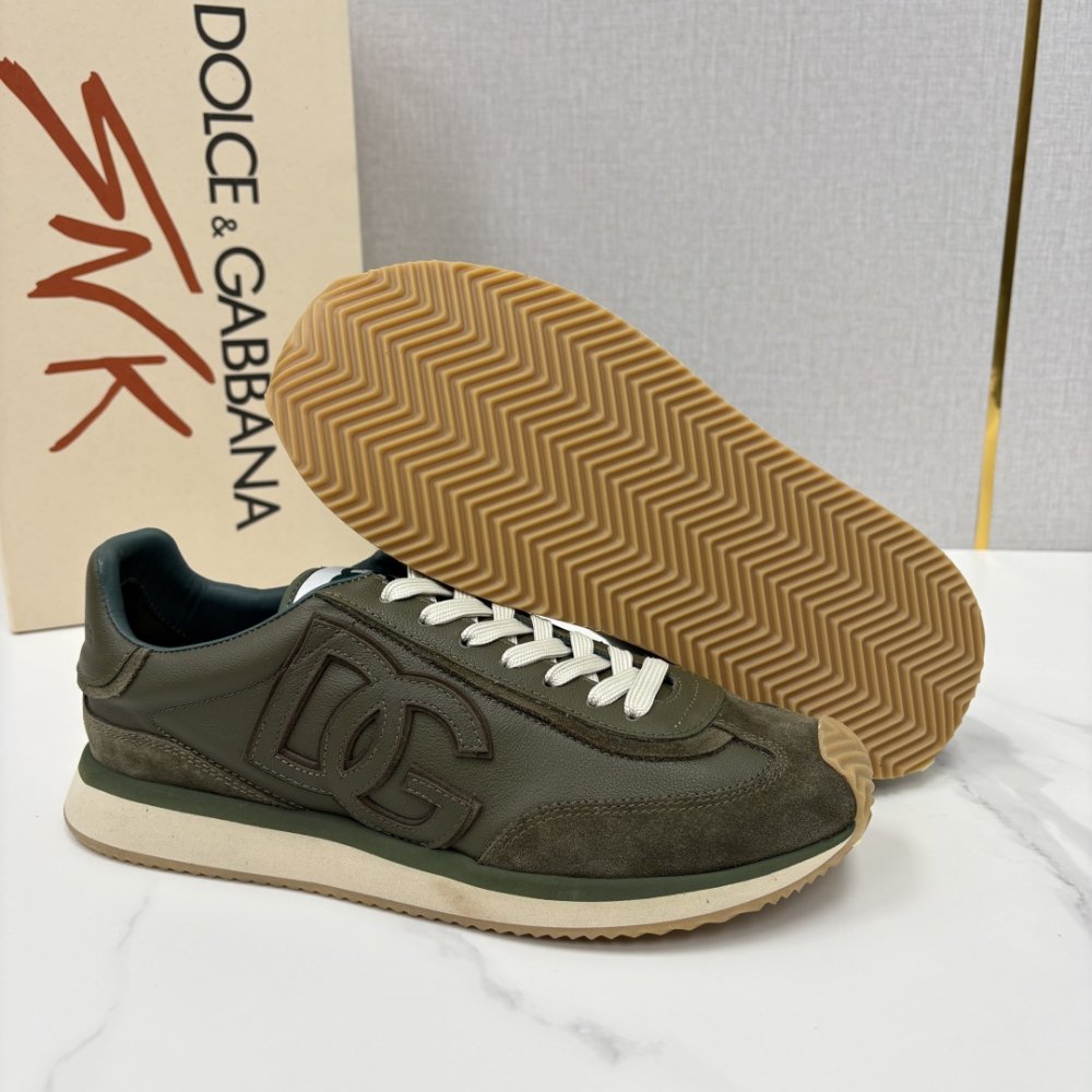 Кросівки фото 9