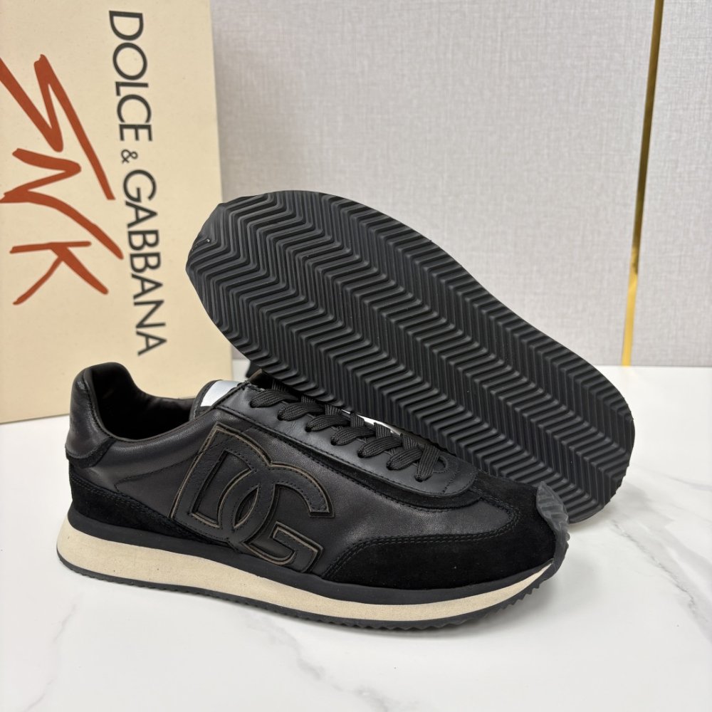 Кросівки фото 9