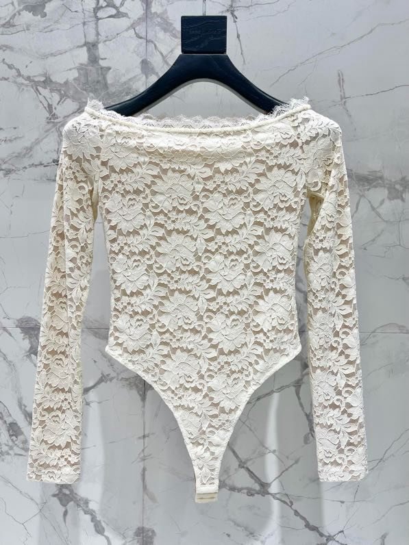 Lace bodysuit from open shoulders