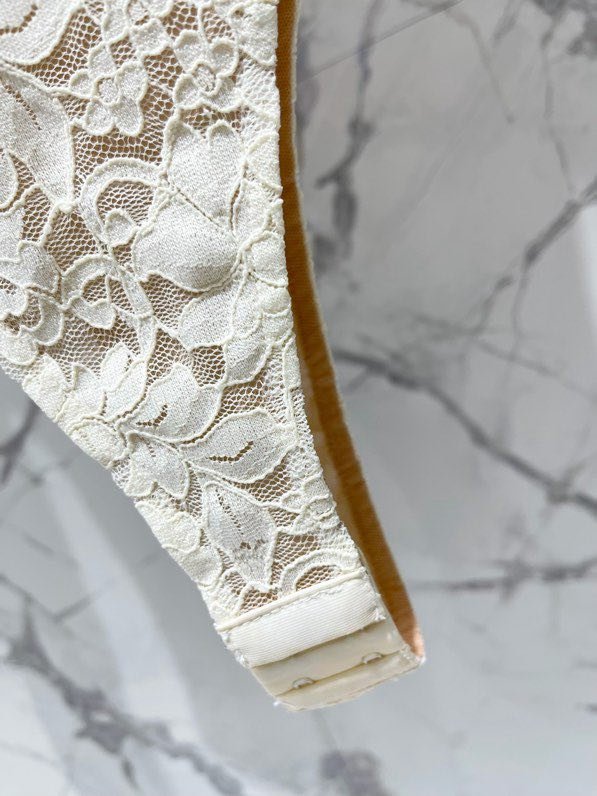 Lace bodysuit from open shoulders фото 9