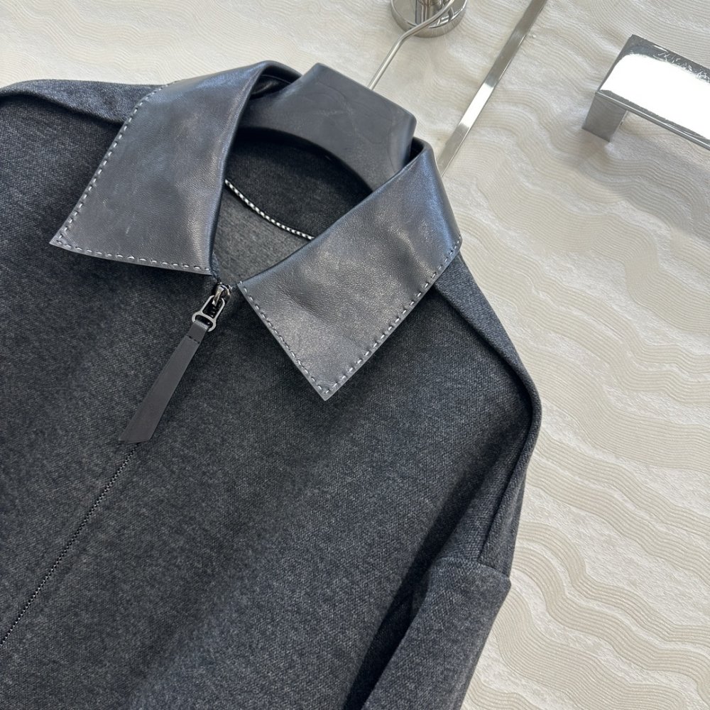 Куртка бомбер жіноча фото 3