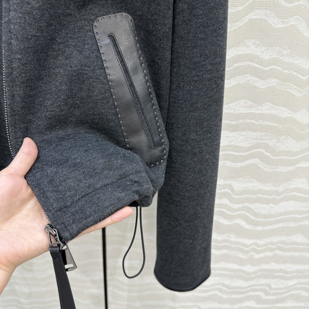 Куртка бомбер жіноча фото 8