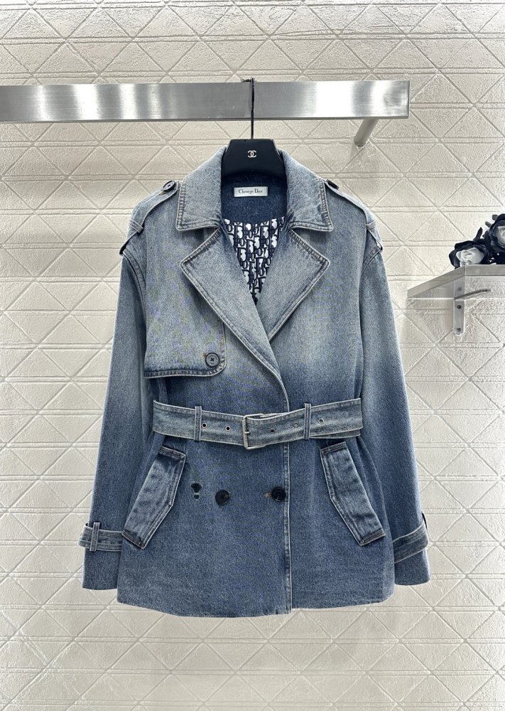 Куртка джинсовая женская