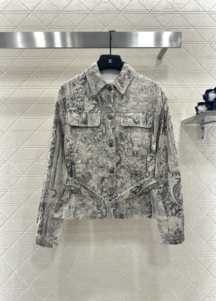 Куртка джинсовая женская