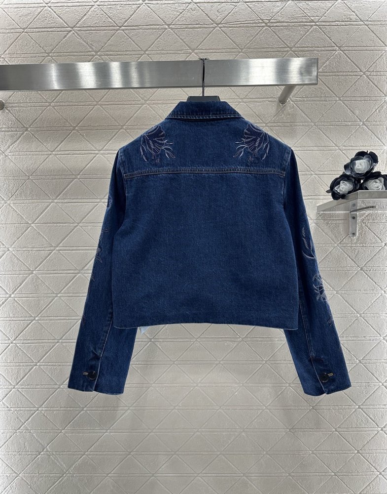 Куртка джинсовая женская фото 2