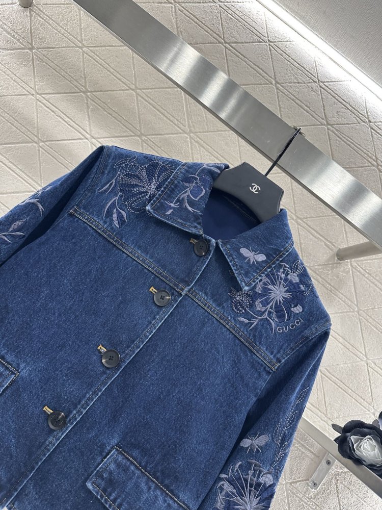 Куртка джинсовая женская фото 3