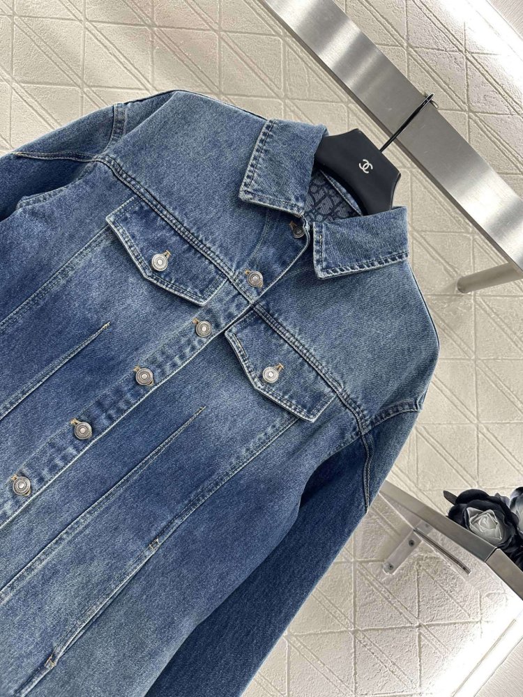 Куртка джинсовая женская фото 3