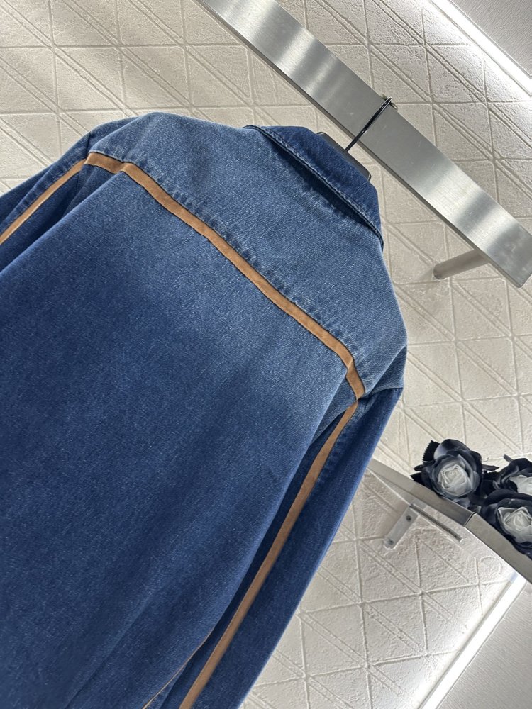 Куртка джинсовая женская фото 4