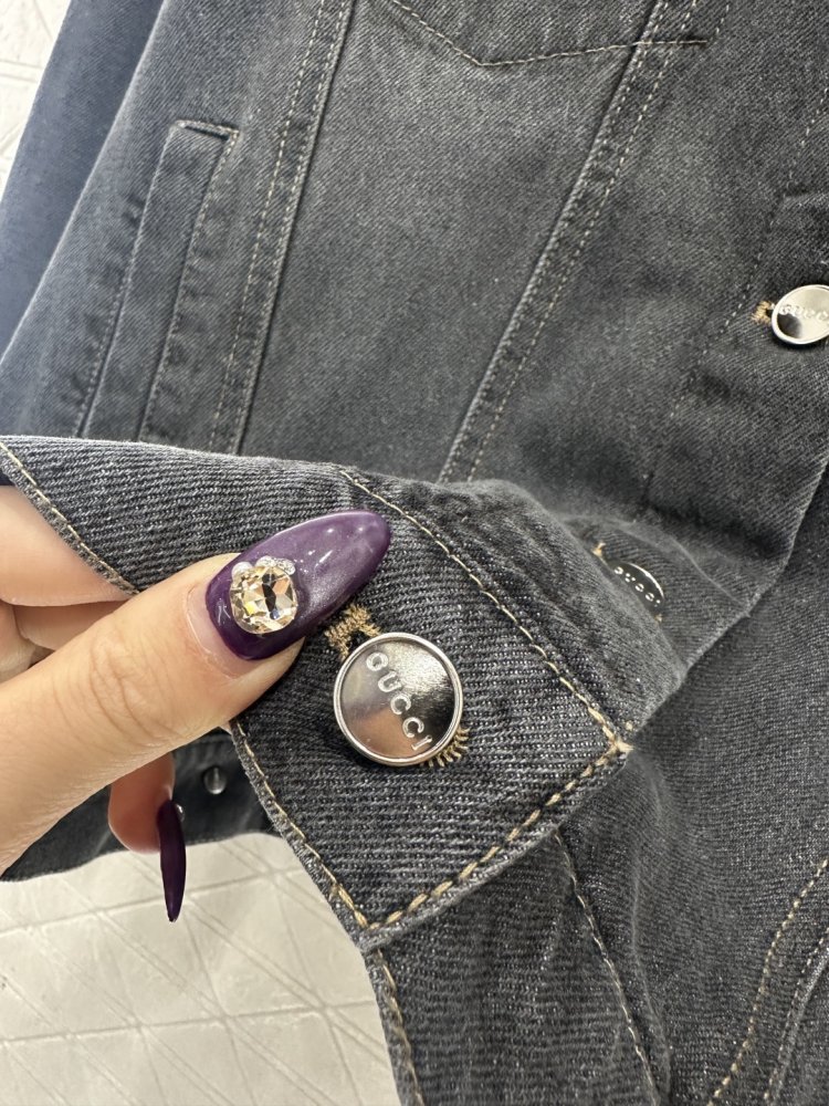 Куртка джинсовая женская фото 4