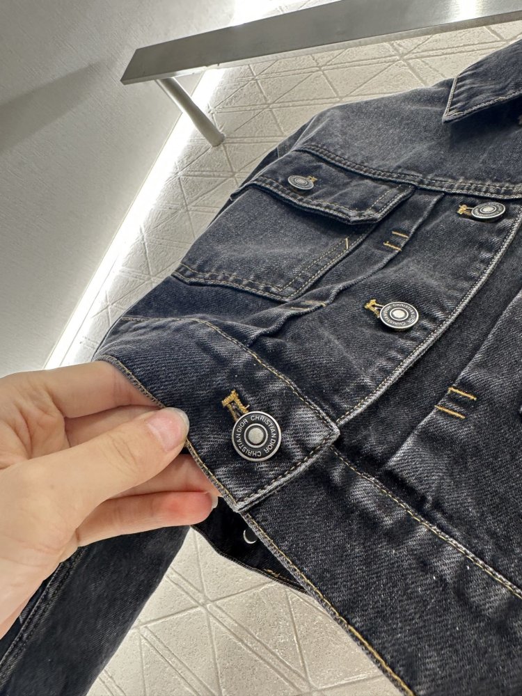 Куртка джинсовая женская фото 5