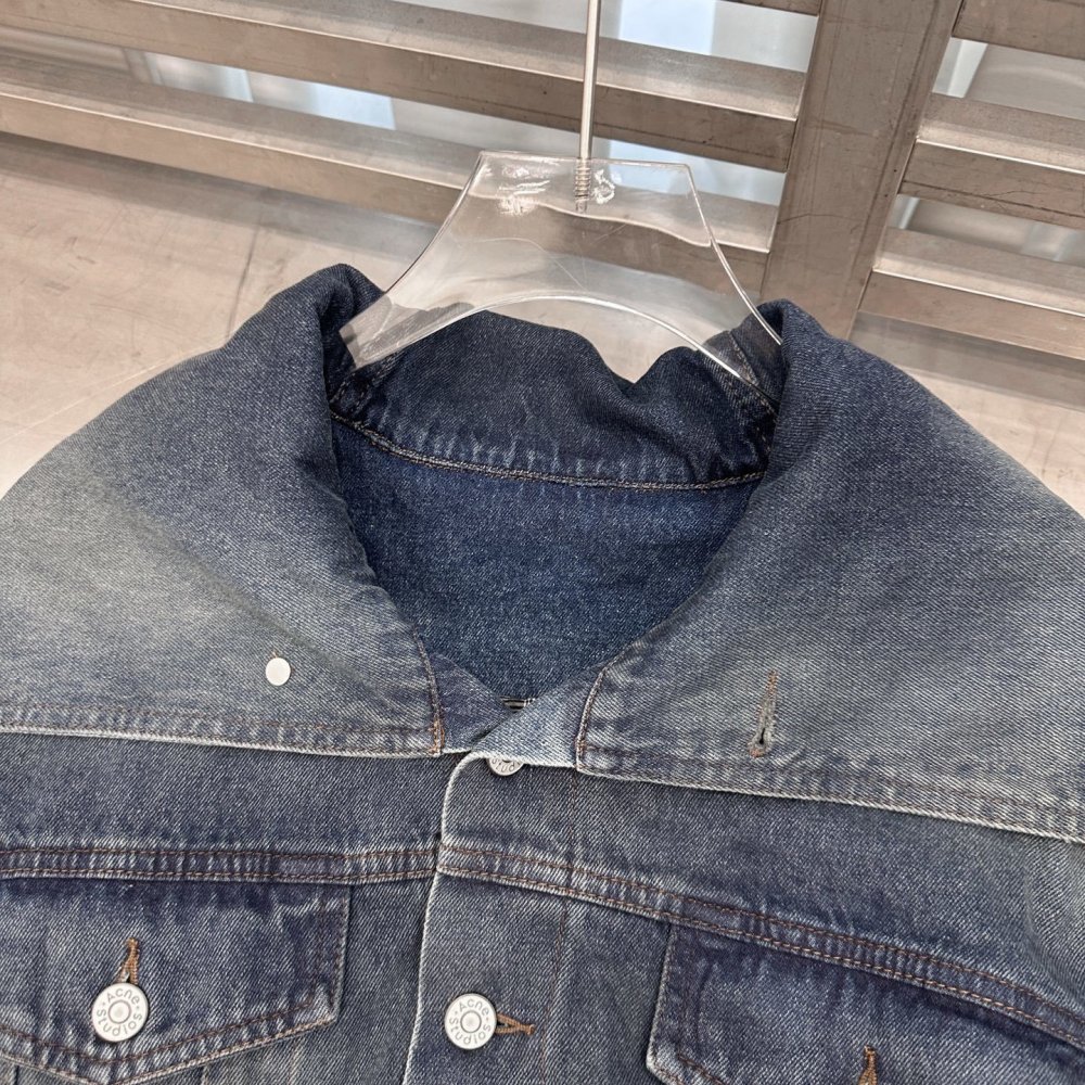 Куртка джинсовая женская фото 5