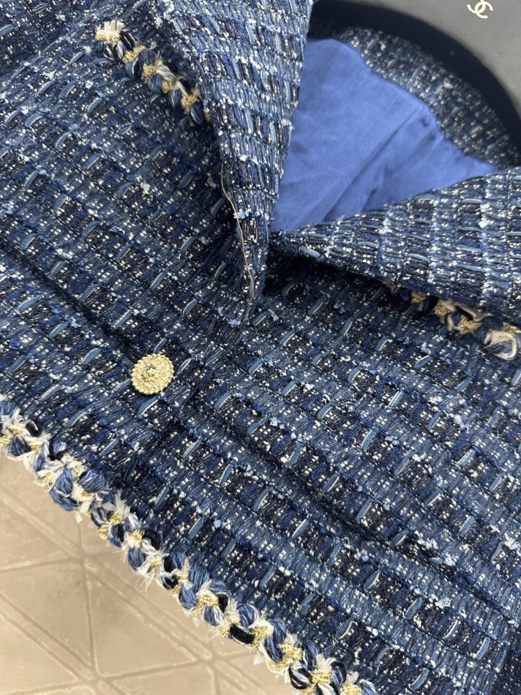 Куртка джинсовая женская фото 6