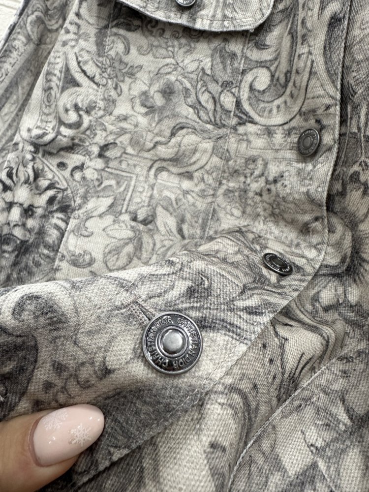 Куртка джинсовая женская фото 6