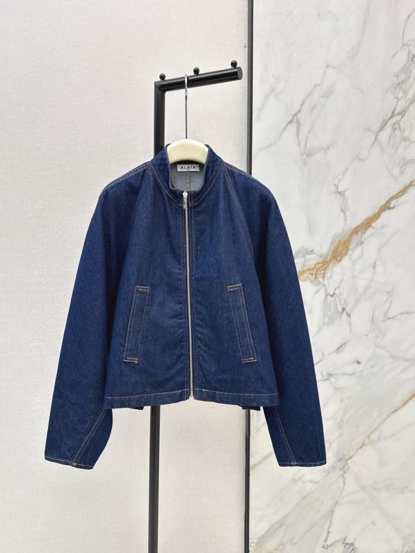 Куртка джинсова