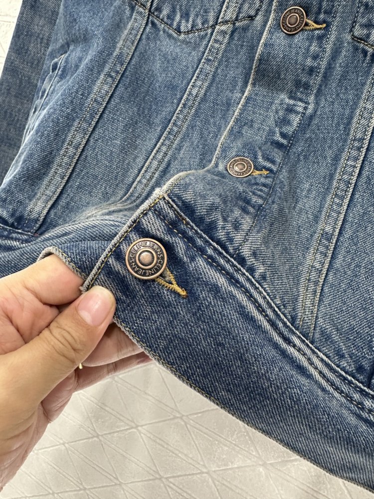 Куртка джинсова фото 8