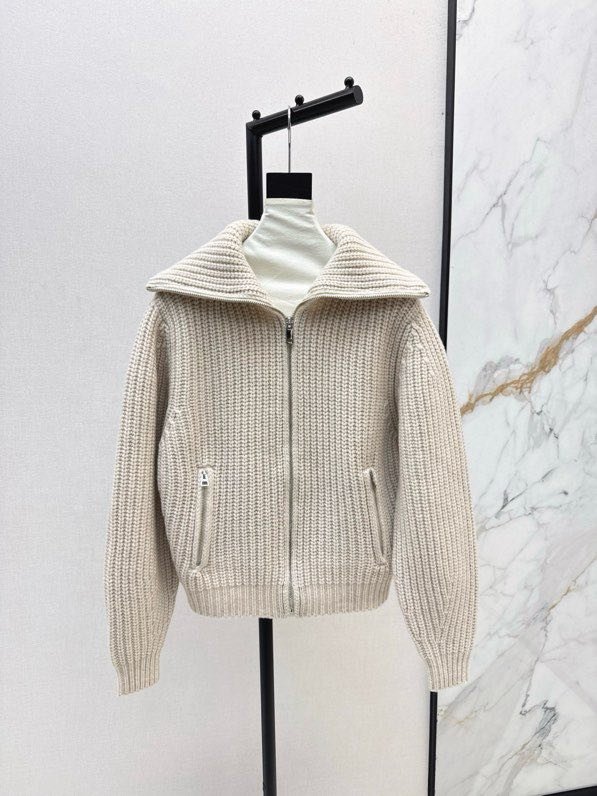 Куртка из кашемира на молнии