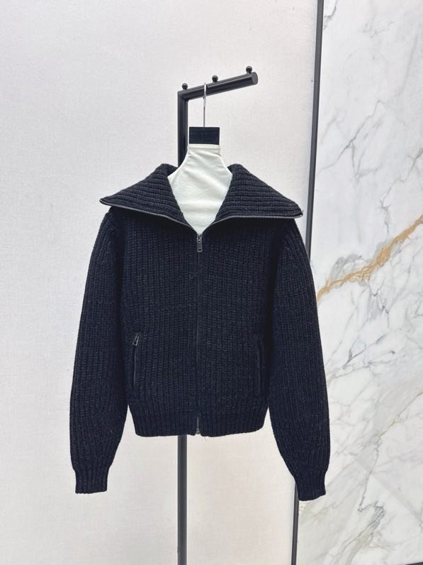 Куртка из кашемира на молнии