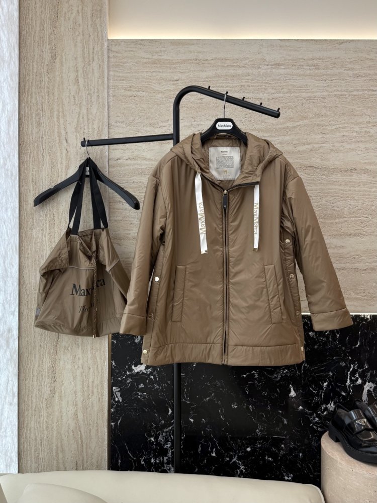 Куртка из верблюжьей шерсти