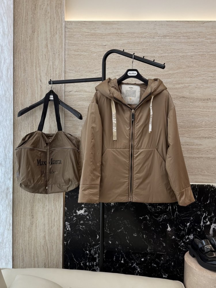 Куртка из верблюжьей шерсти