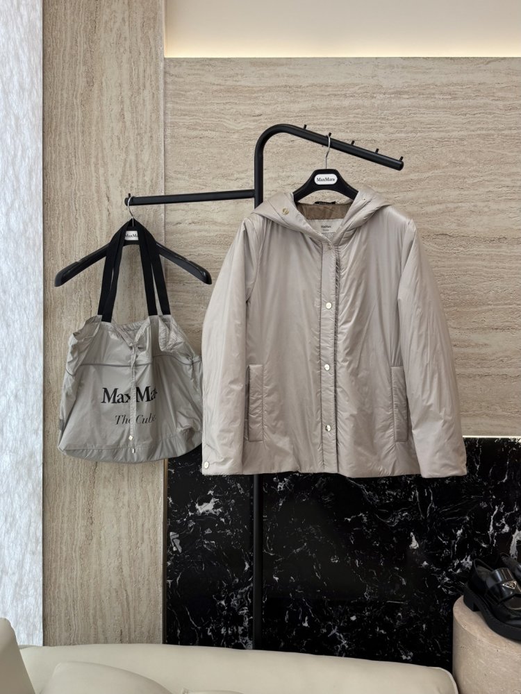 Куртка из верблюжьей шерсти