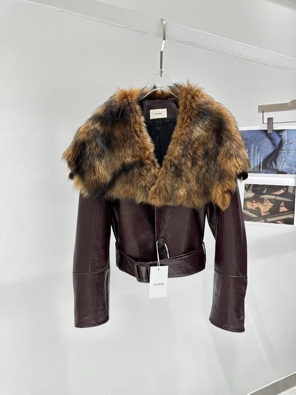 Jacket leather women's from fur collar