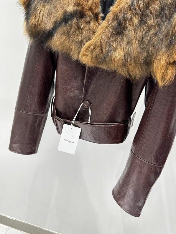 Jacket leather women's from fur collar фото 4