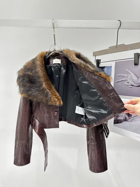 Jacket leather women's from fur collar фото 5