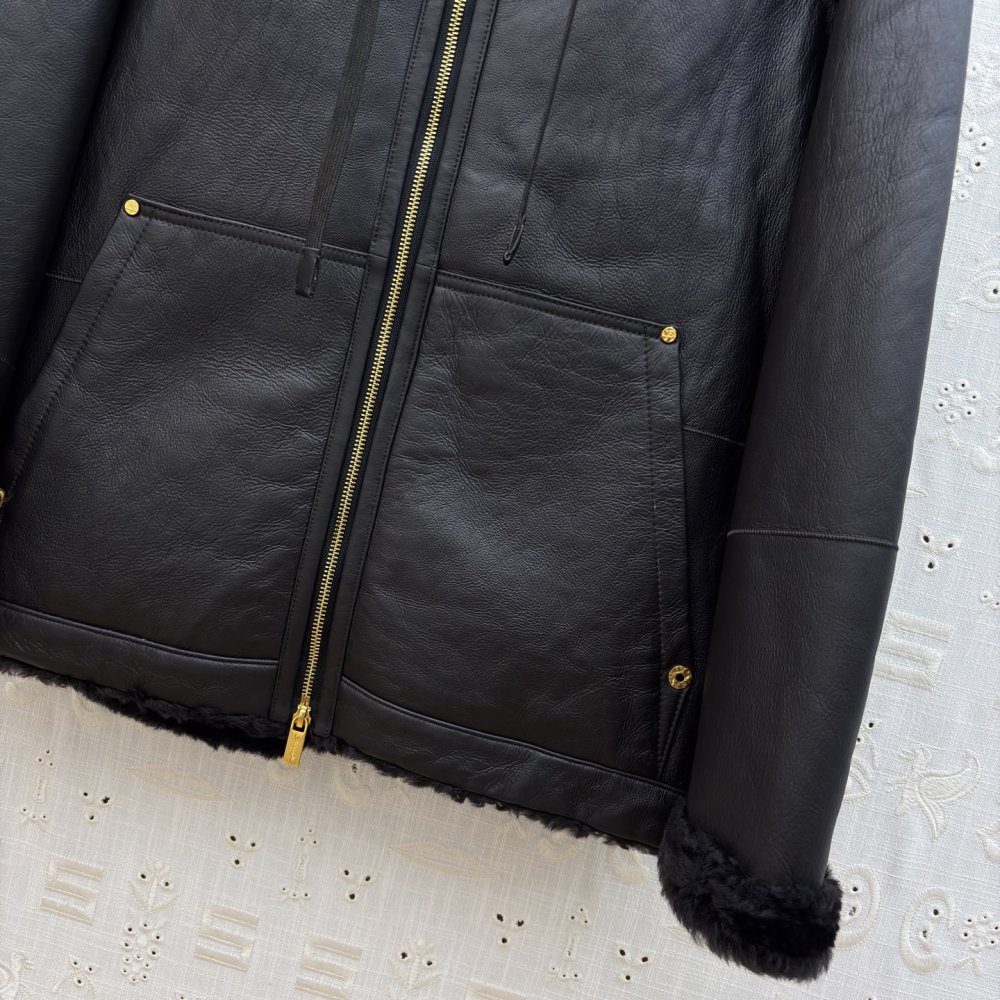 Куртка шкіряна жіноча зимова фото 7