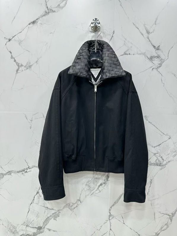 Jacket leather women's