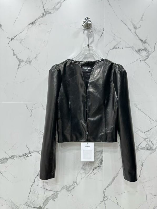 Jacket leather women's