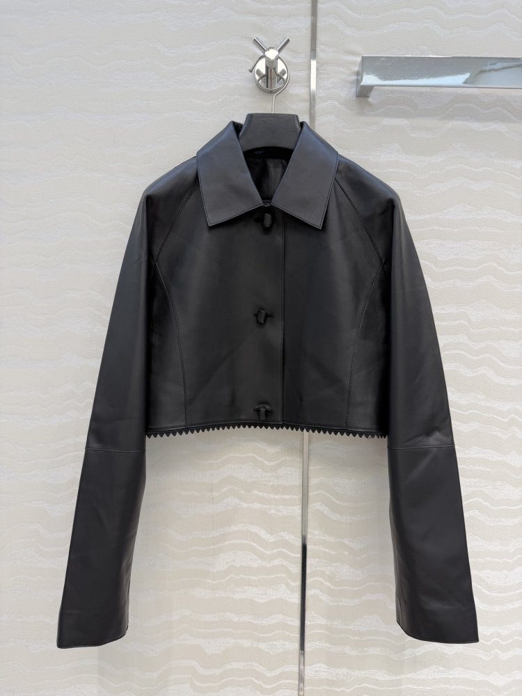 Jacket leather women's