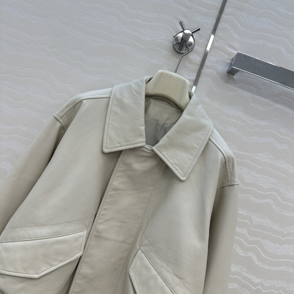 Куртка шкіряна жіноча фото 2