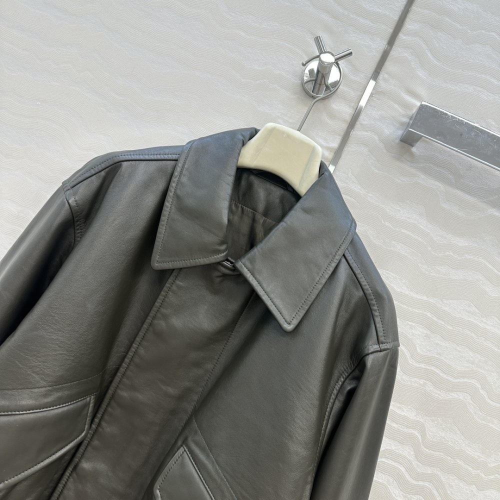 Куртка шкіряна жіноча фото 2