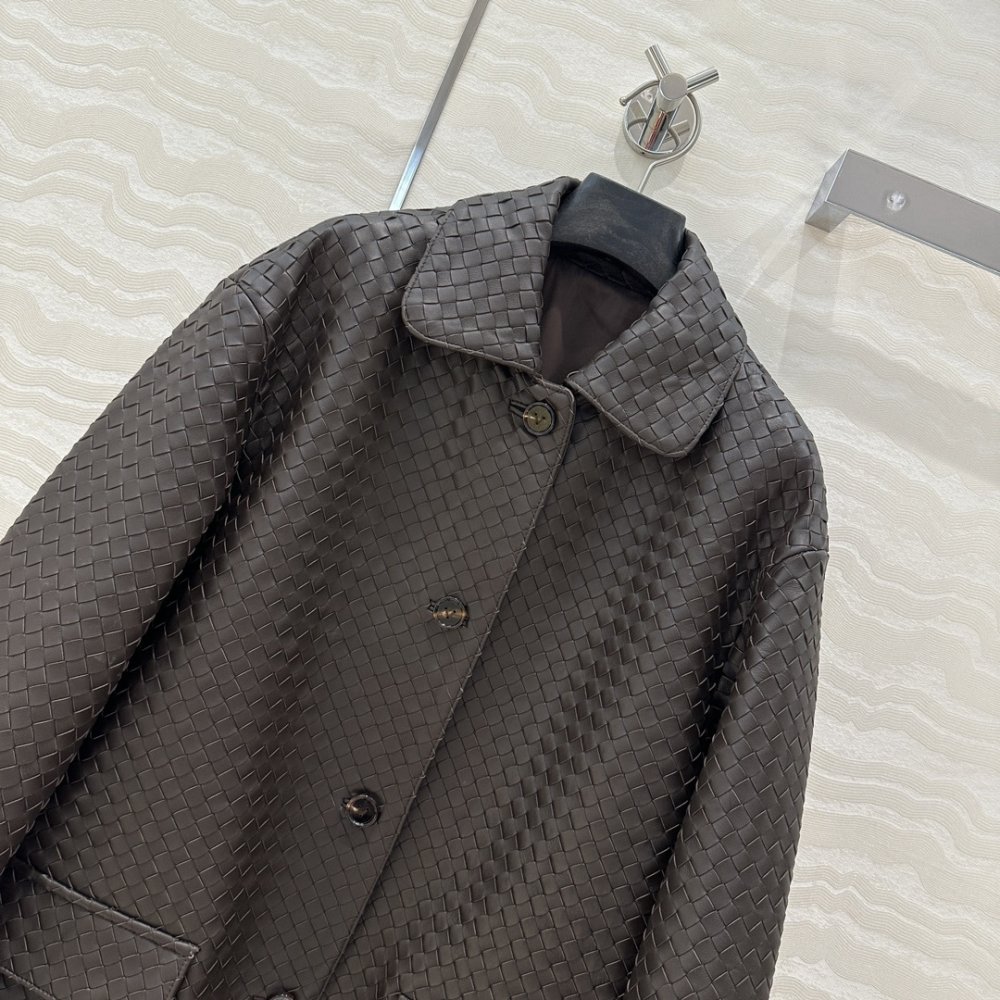 Куртка шкіряна жіноча фото 2