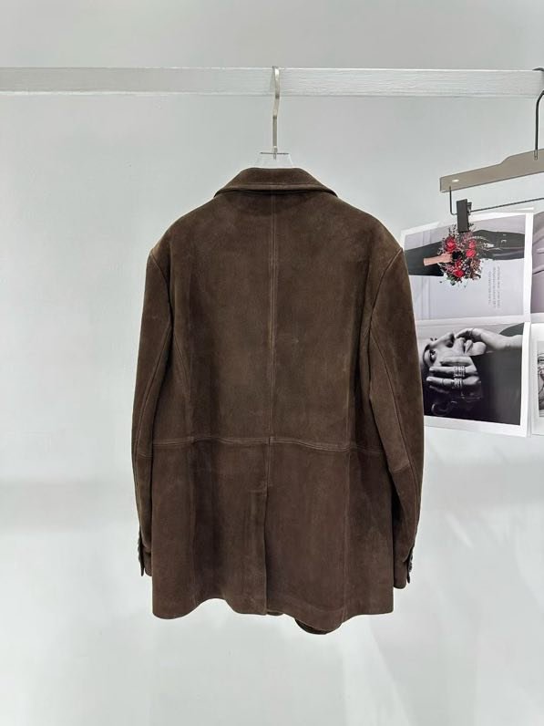 Куртка шкіряна жіноча фото 2