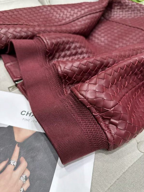 Jacket leather women's фото 2