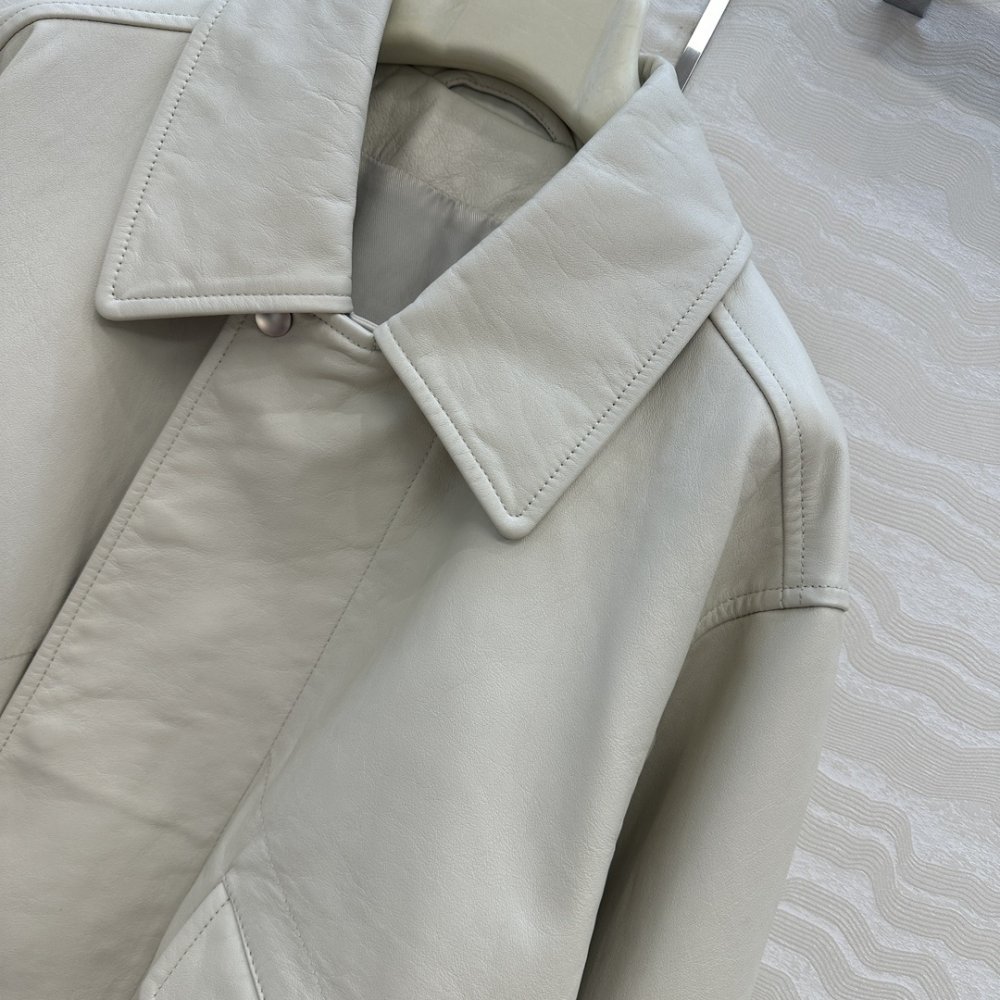 Куртка шкіряна жіноча фото 3