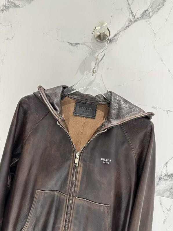 Куртка кожаная женская фото 3