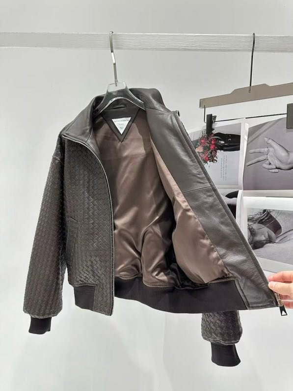 Jacket leather women's фото 3