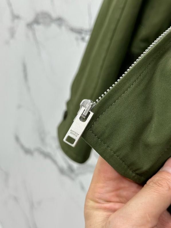 Куртка шкіряна жіноча фото 3