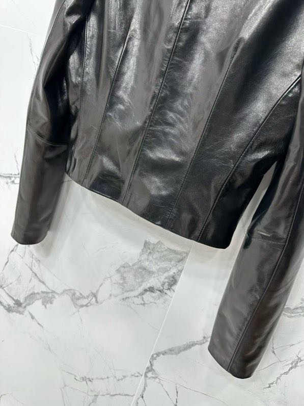 Jacket leather women's фото 3