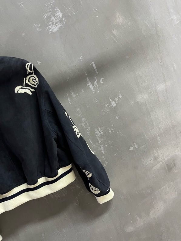 Куртка шкіряна жіноча фото 3