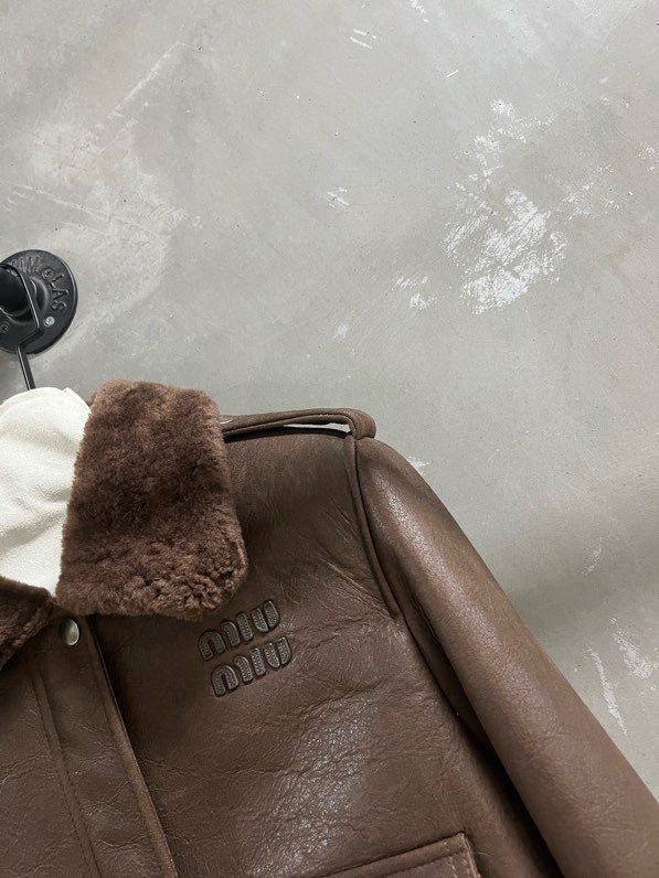 Куртка кожаная женская фото 3