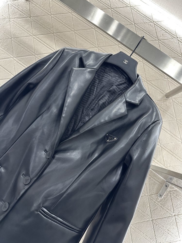 Jacket leather women's фото 3