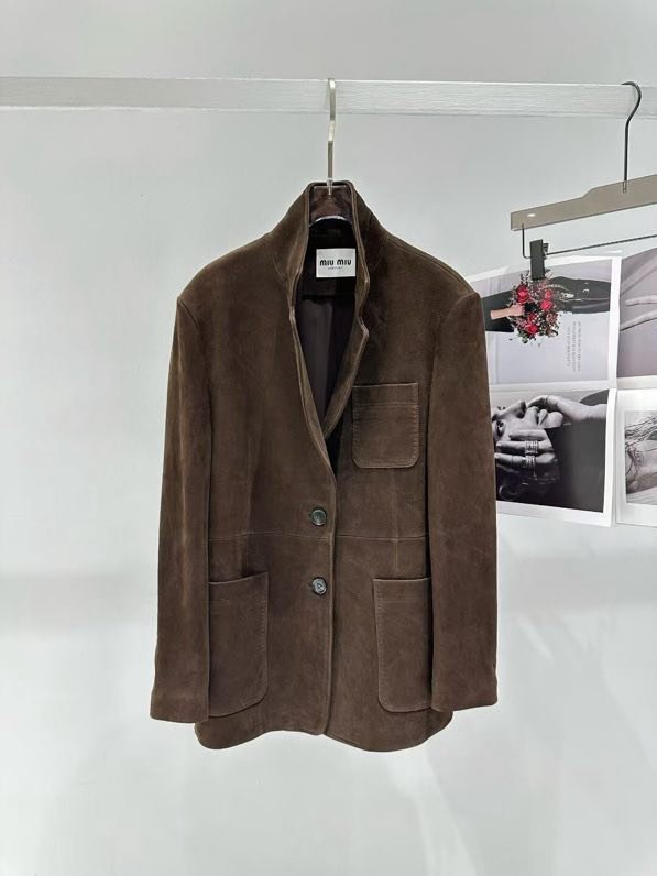 Куртка шкіряна жіноча фото 4