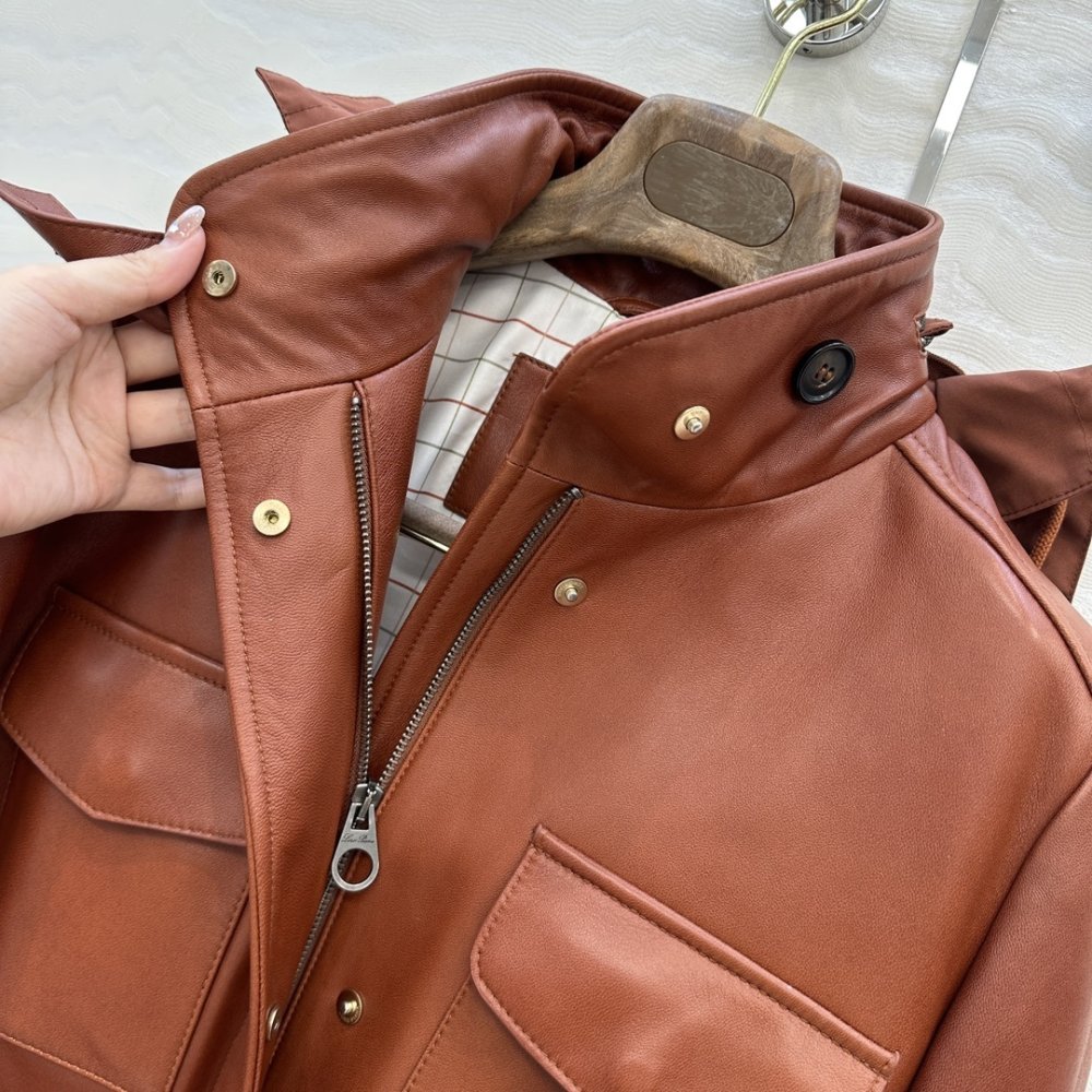 Куртка шкіряна жіноча фото 5
