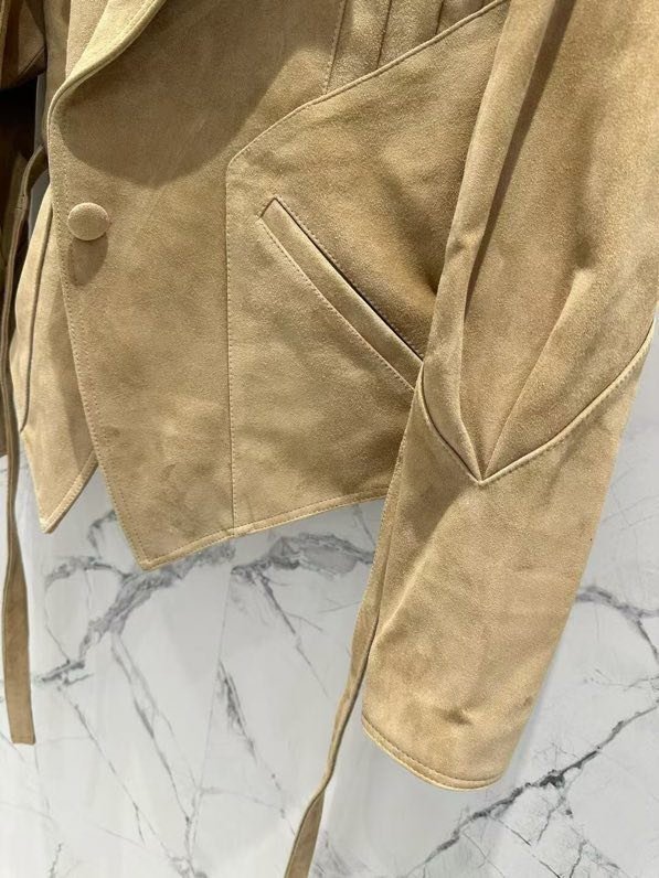 Куртка кожаная женская фото 5