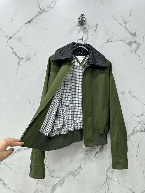 Куртка шкіряна жіноча фото 5