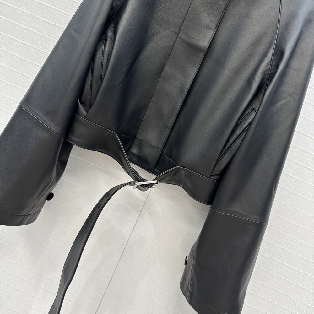 Куртка шкіряна жіноча фото 5