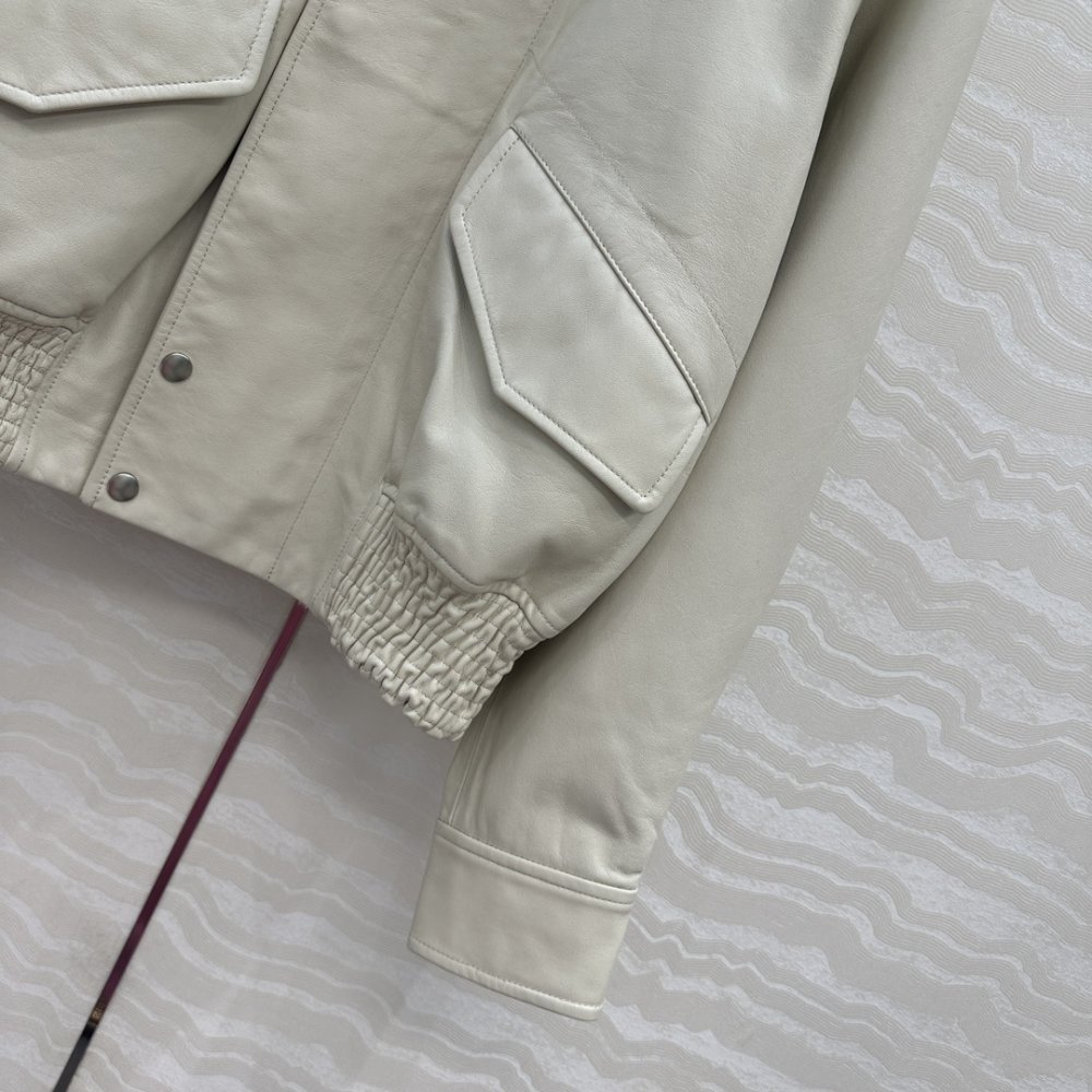 Куртка шкіряна жіноча фото 6